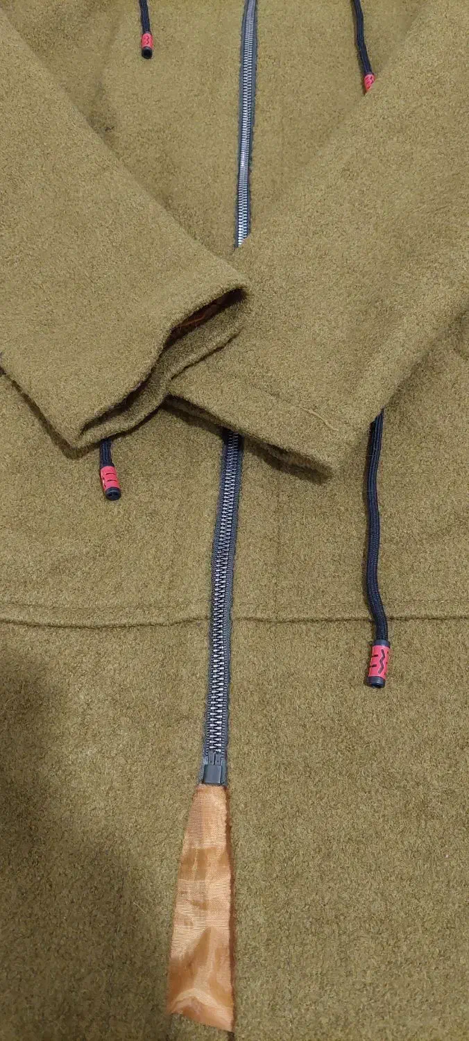 پالتو و کاپشن|لباس|بومهن, |دیوار