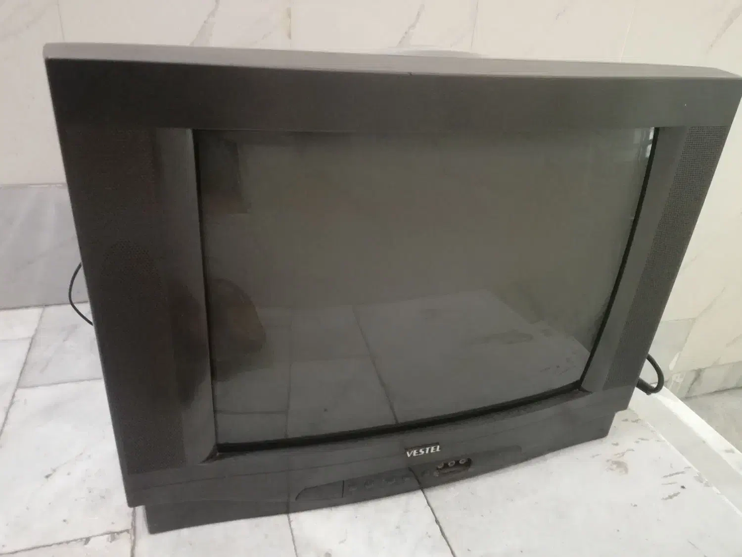 تلویزیون ویستل مانیتور ال جی معاوضه هم میشود|تلویزیون و پروژکتور|خوی, |دیوار