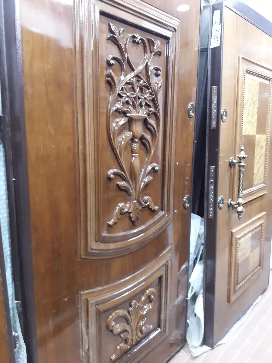 تعدادی درب ضد سرقت ترک و ایرانی|مصالح و تجهیزات ساختمان|نیشابور, هفده شهریور|دیوار