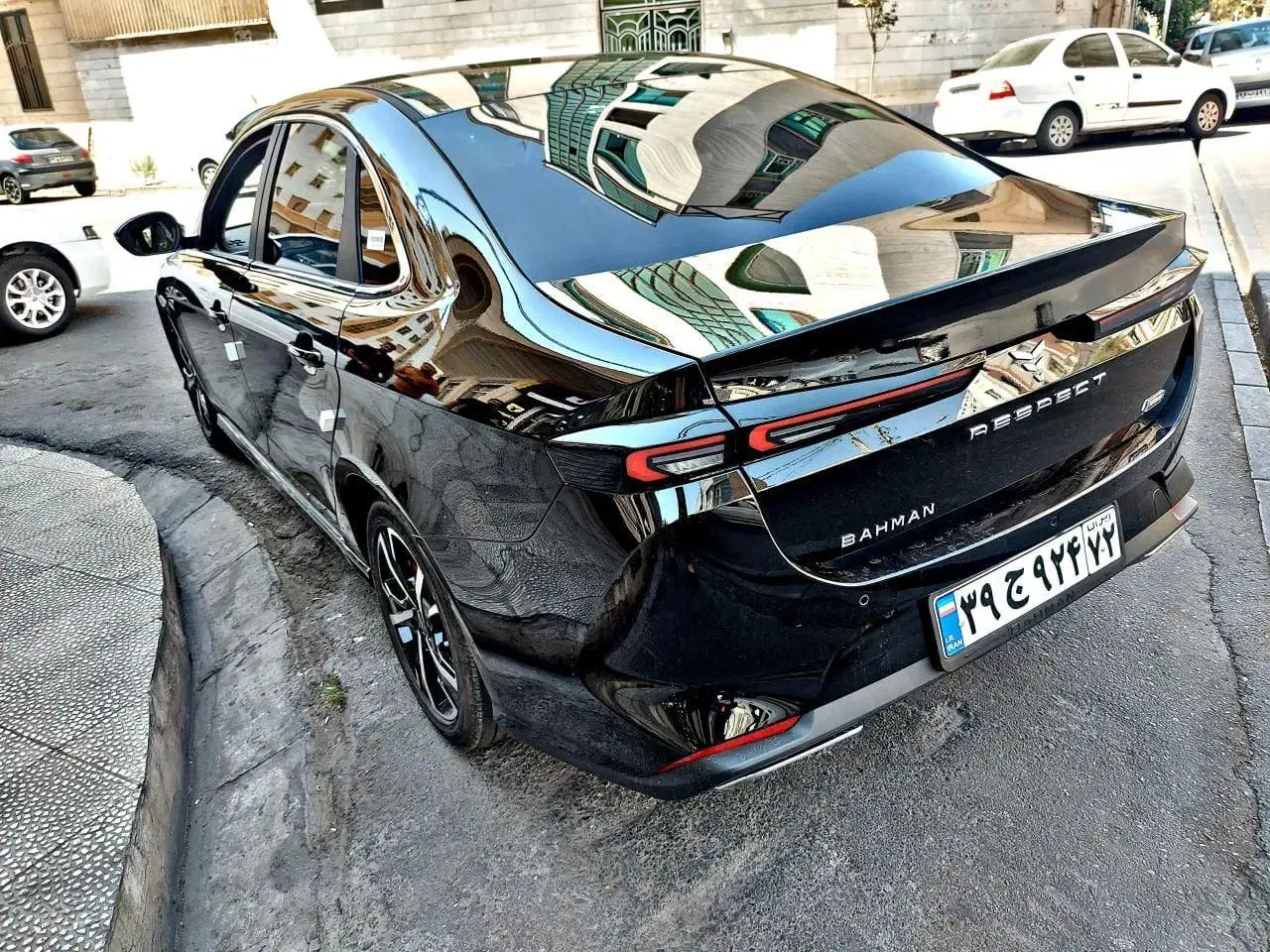 رسپکت 2 مشکی/سفید ریسپکت ۲ صفر 1404|خودرو سواری و وانت|تهران, فردوس|دیوار
