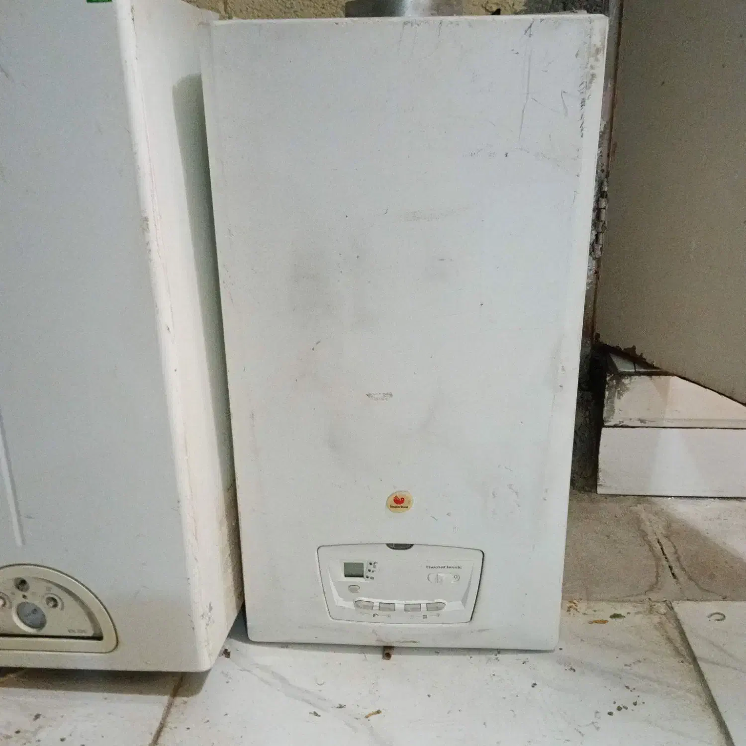 پکیج دیواری|آبگرمکن، پکیج، شوفاژ|اصفهان, کوی امام|دیوار