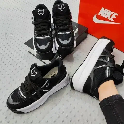 کفش لژ دار|کیف، کفش، کمربند|دوگنبدان, |دیوار