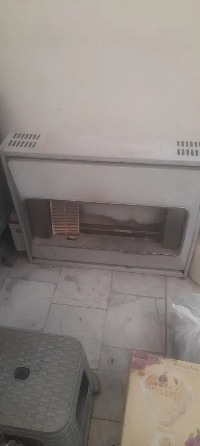 ۲ عدد بخاری ۳۰۰۰۰۰۰میلیون|بخاری، هیتر، شومینه|مشهد, مشکینی (شهرک غرب)|دیوار