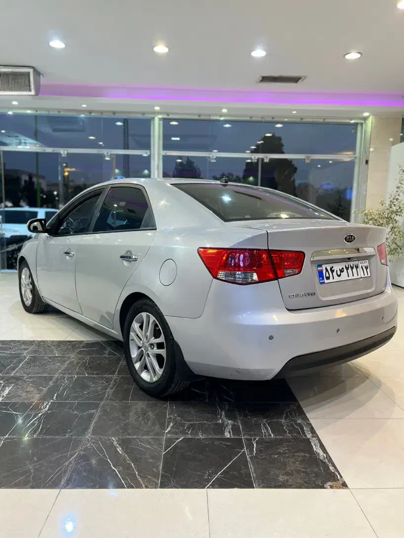 سراتو اتوماتیک آپشنال مدل ۱۳۹۶|خودرو سواری و وانت|اصفهان, بهارستان|دیوار