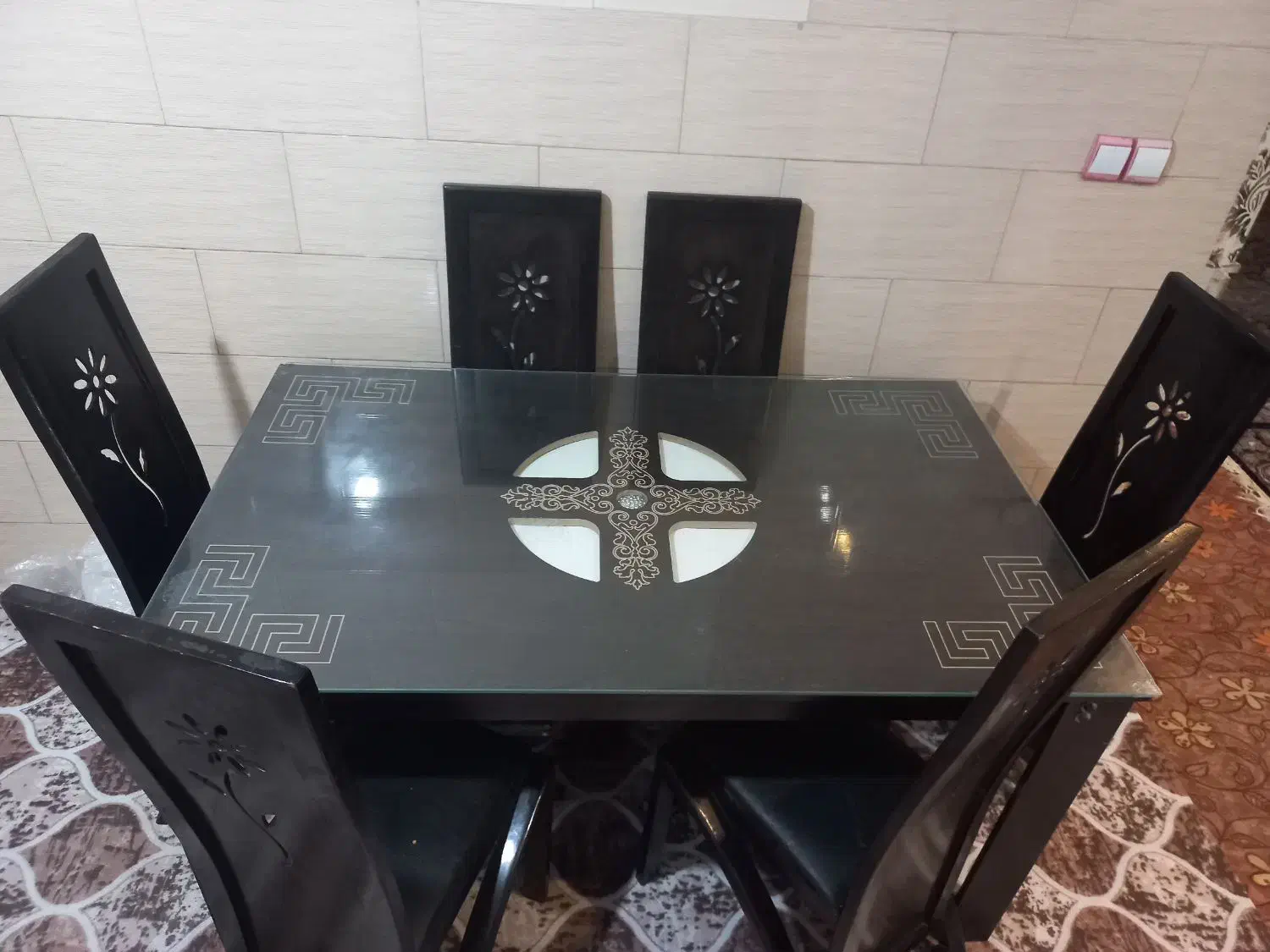 میز ناهار خوری ۶ نفره|میز و صندلی غذاخوری|کنگاور, |دیوار