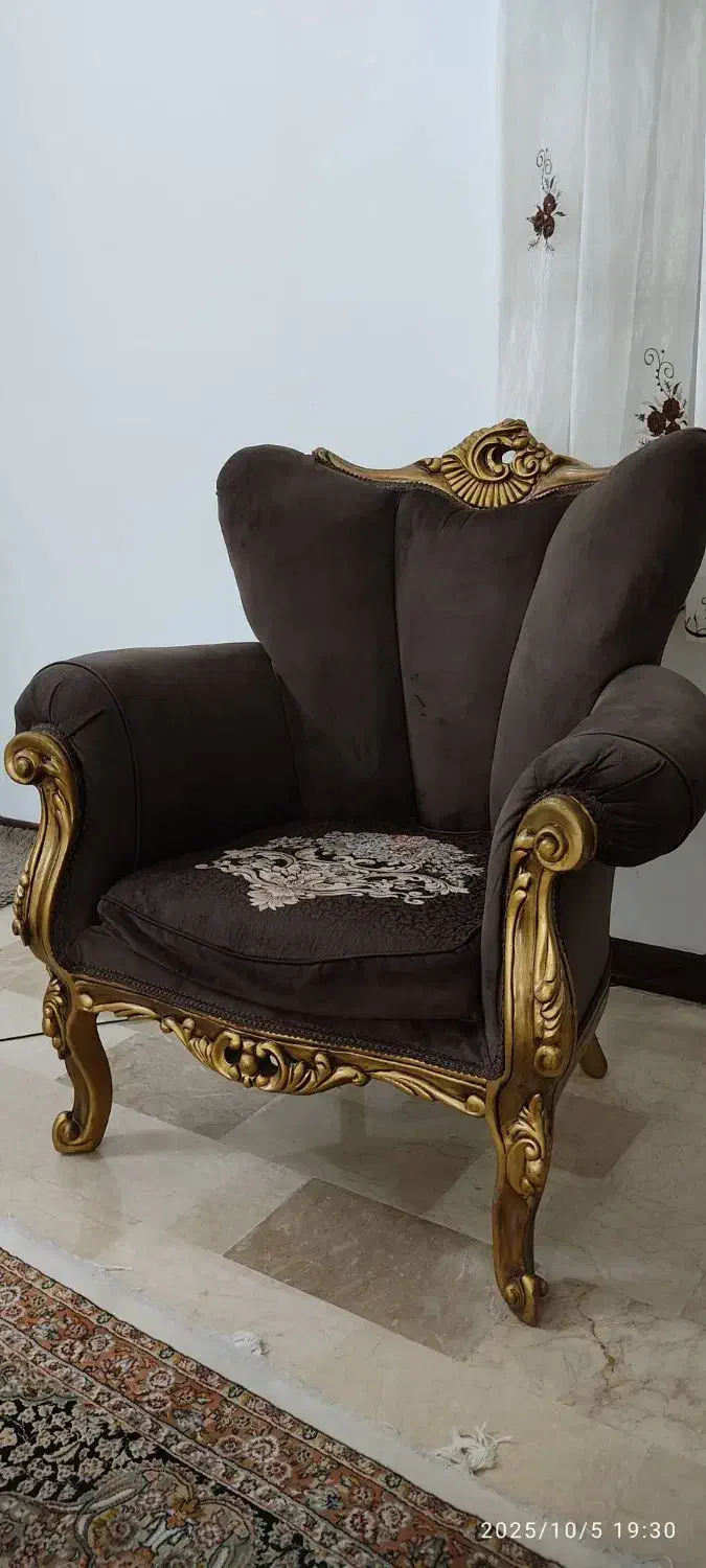 مبلمان نه نفره|مبلمان خانگی و میز عسلی|تهران, حکمت|دیوار