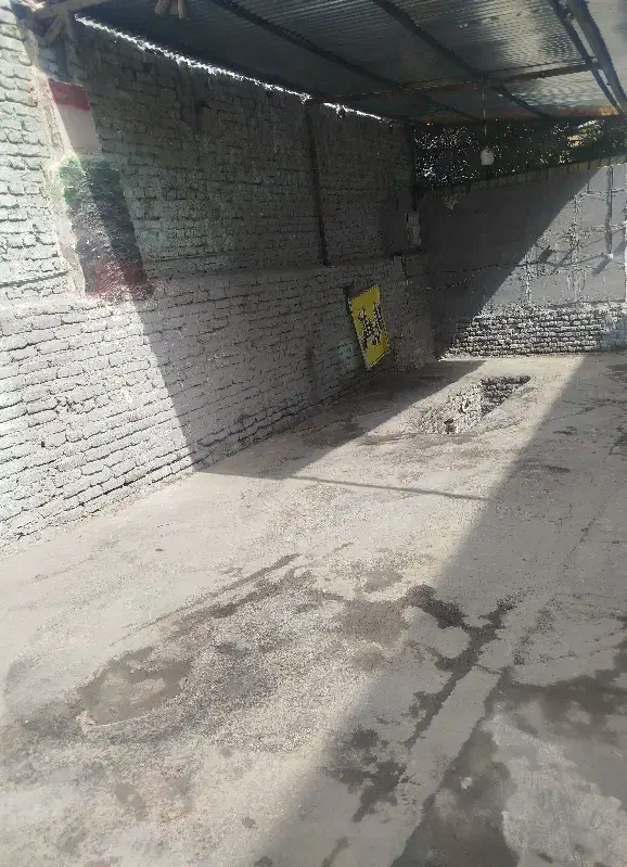 اجاره مغازه ۴۰ متری داخل گاراژ حاشیه خیابون اصلی|اجارهٔ مغازه و غرفه|مشهد, کوی المهدی|دیوار