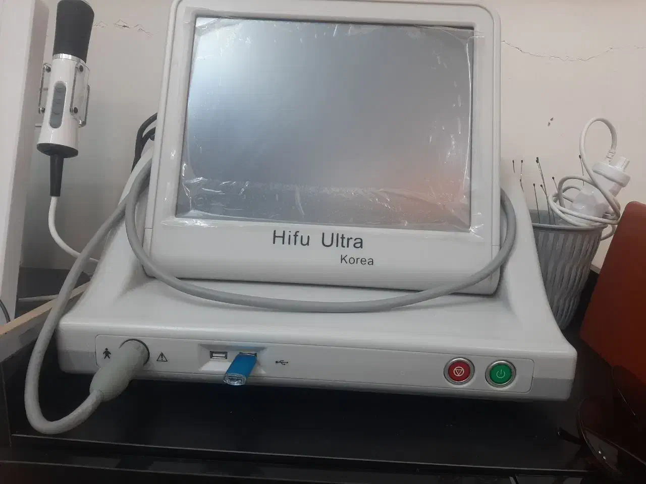 وسایل کامل پاکسازی|آرایشگاه و سالنهای زیبایی|کرمان, |دیوار