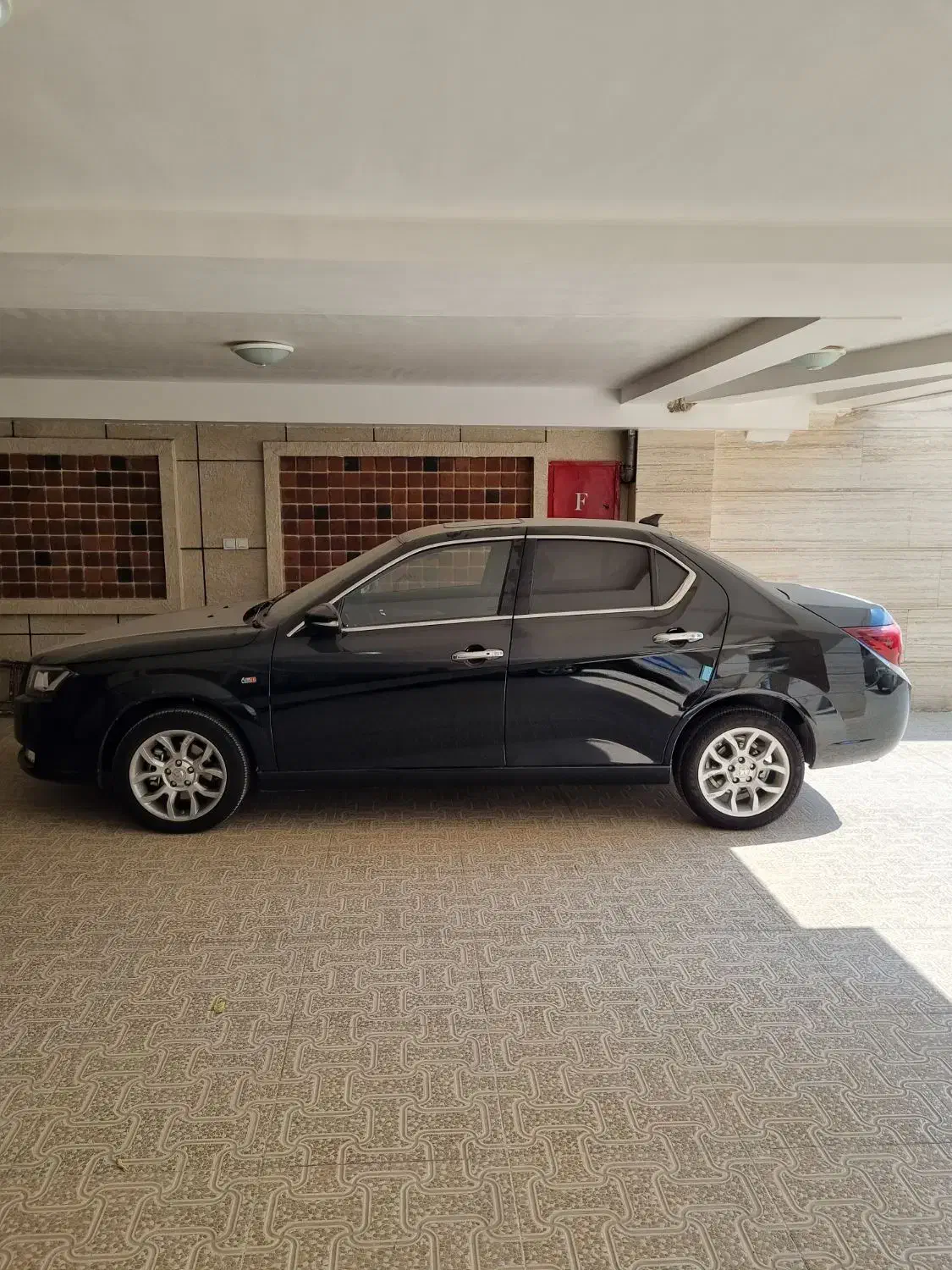 فروش دنا پلاس توربو شارژ اتومات|خودرو سواری و وانت|شیراز, زند|دیوار