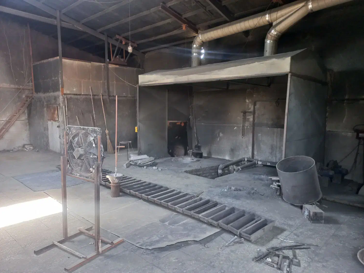 فروش کارگاه ریختگری و تولیدشمش آلمینیوم|ماشینآلات صنعتی|اراک, |دیوار