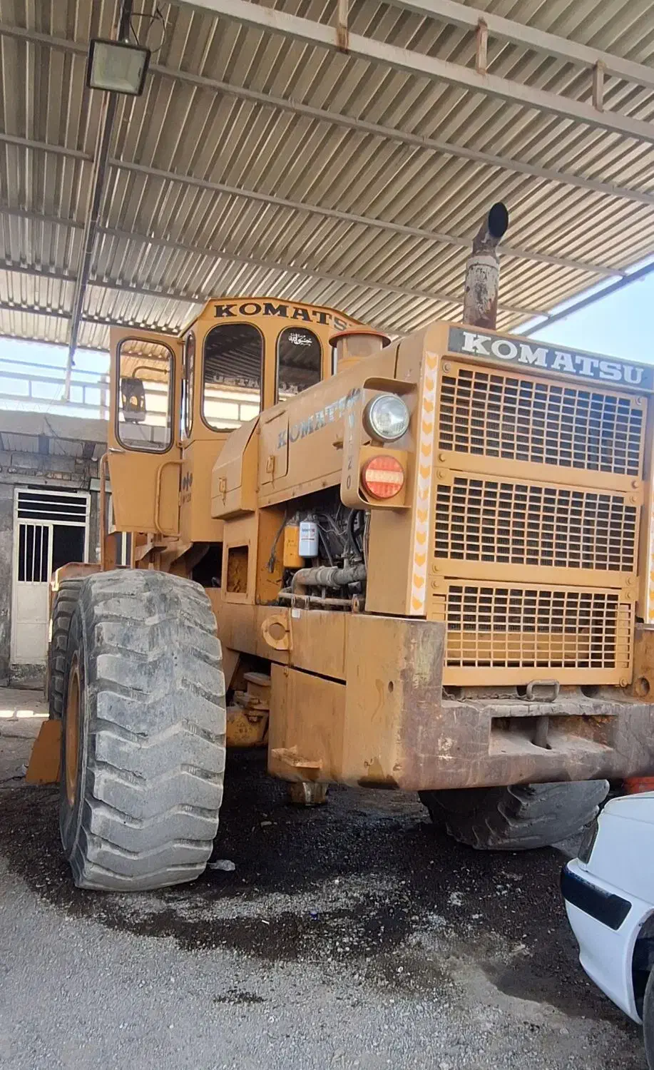 لودر کوماتسو 120مدل ۱۳۶۲|خودرو سنگین|رودان, |دیوار