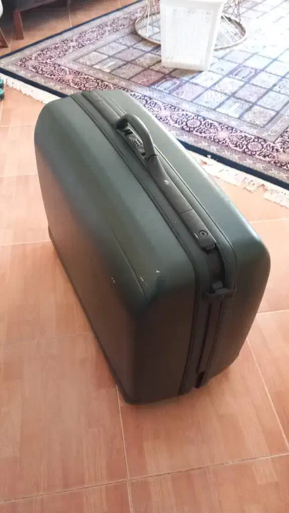 چمدان مسافرتی|کیف، کفش، کمربند|گرگان, |دیوار