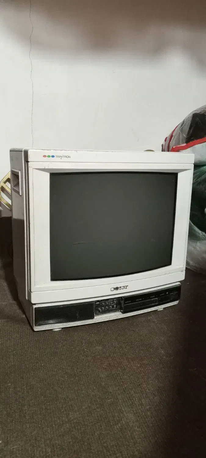 تلوزیون ۱۴ اینچ|تلویزیون و پروژکتور|اراک, |دیوار