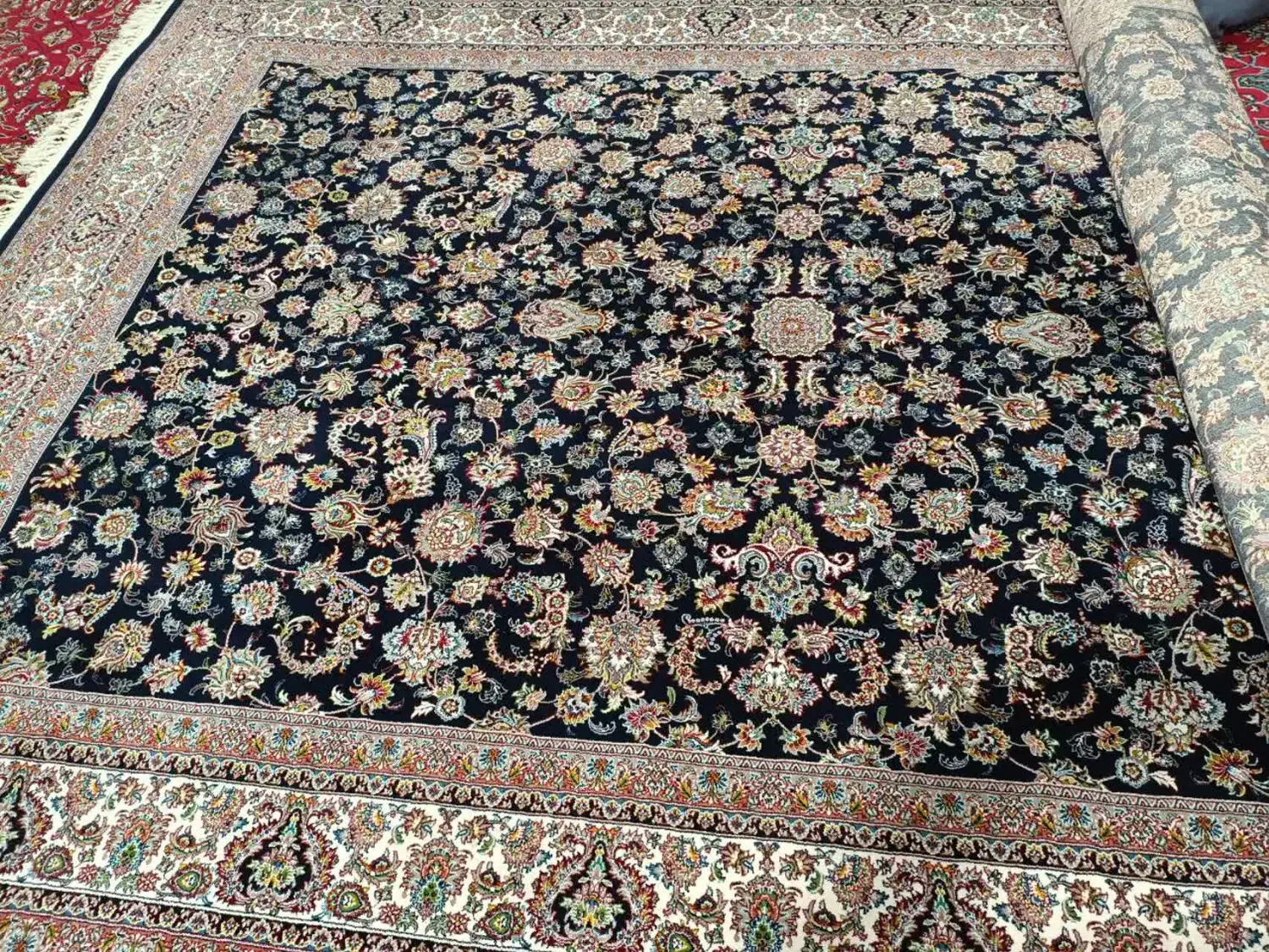 فروش دو تخته فرش ۹ متری|فرش|سرخنکلاته, |دیوار