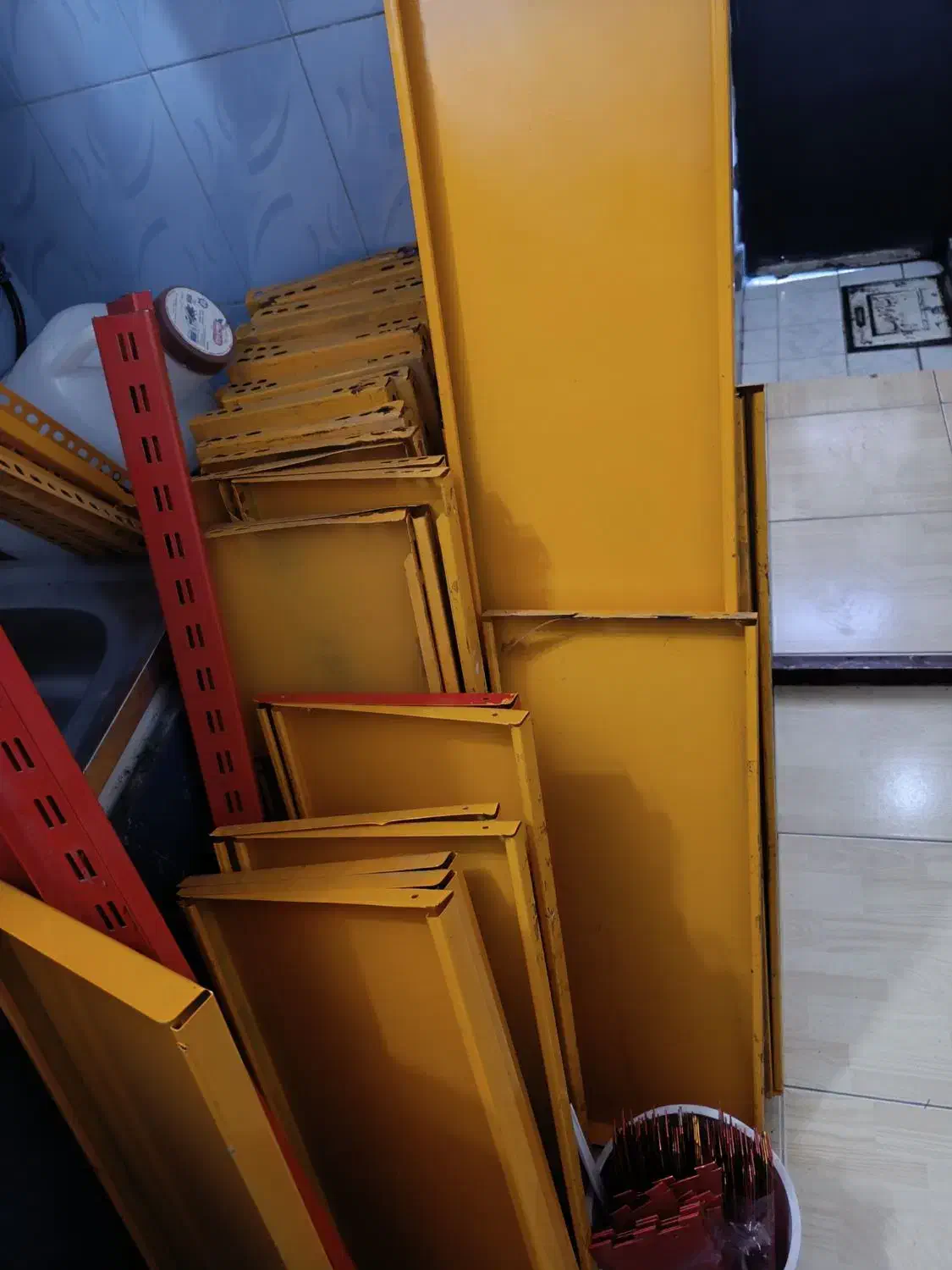 قفسه سوپرمارکت  آهنی|کتابخانه، شلف، قفسه‌های دیواری|رشت, دیانتی|دیوار