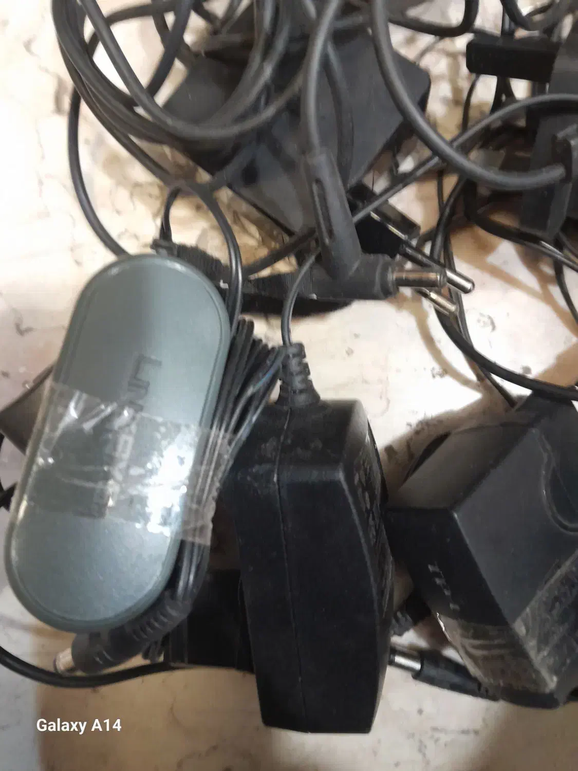 شارژر|قطعات و لوازم جانبی رایانه|اصفهان, خرم|دیوار