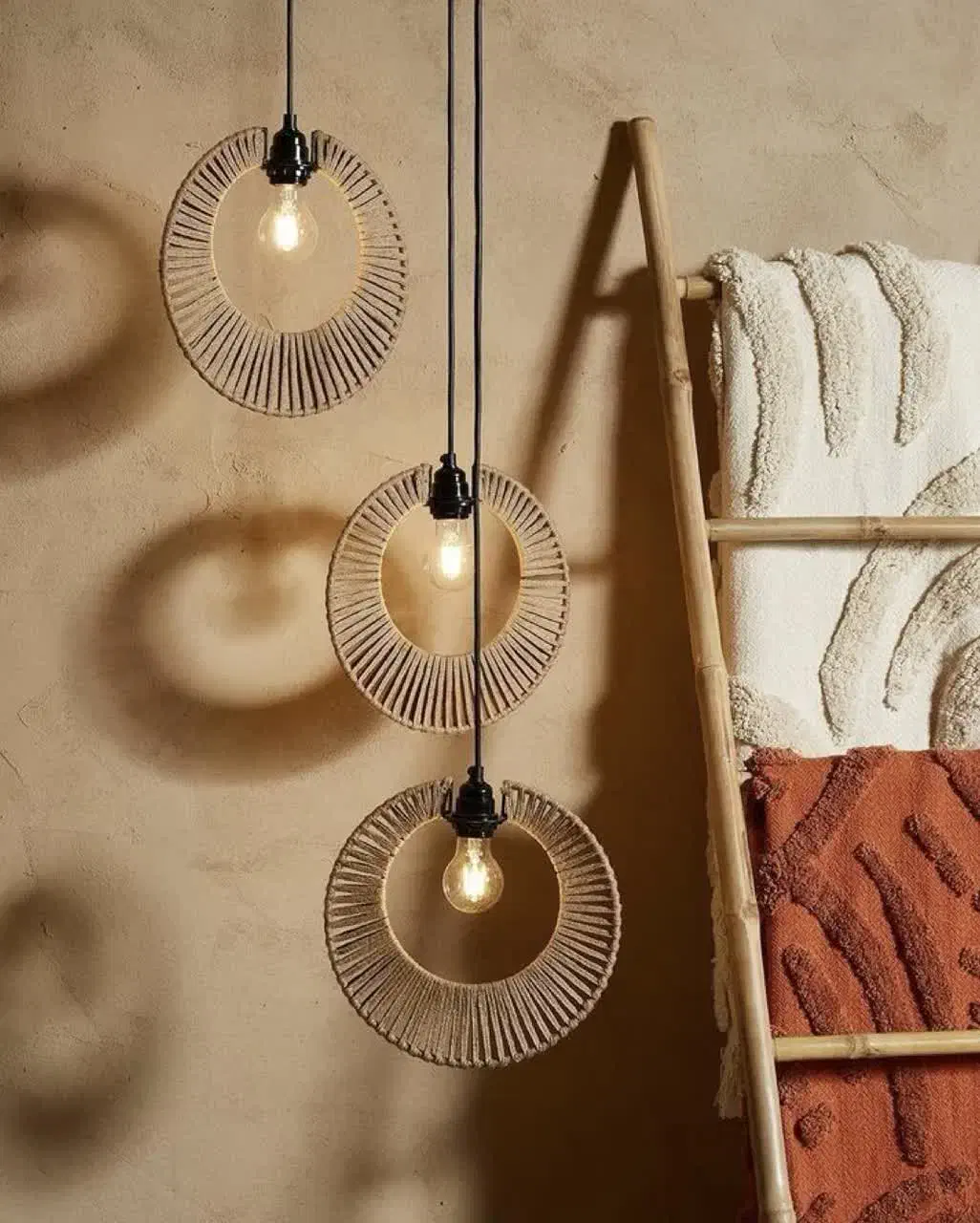 دکوری های مینیمال|چراغ خواب و آباژور|تهران, صادقیه|دیوار