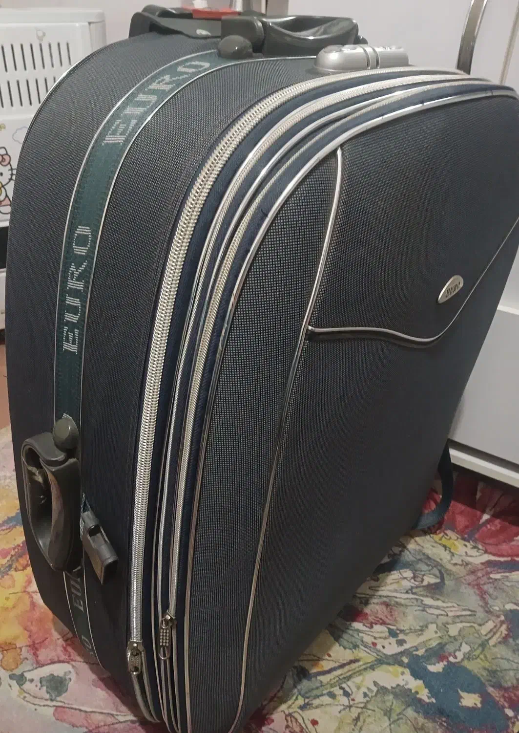 چمدان|کیف، کفش، کمربند|بندر انزلی, لیچارگی حسن رود|دیوار