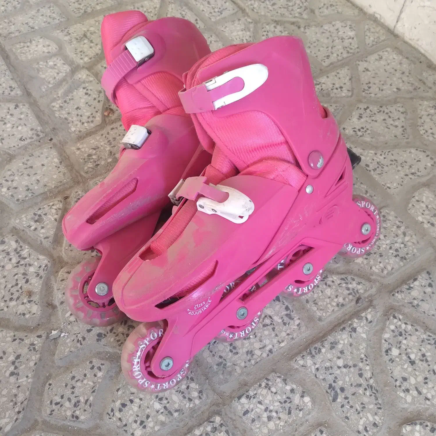 کفش اسکیت سالم|دوچرخه، اسکیت، اسکوتر|اندیشه, شهرک صدف|دیوار