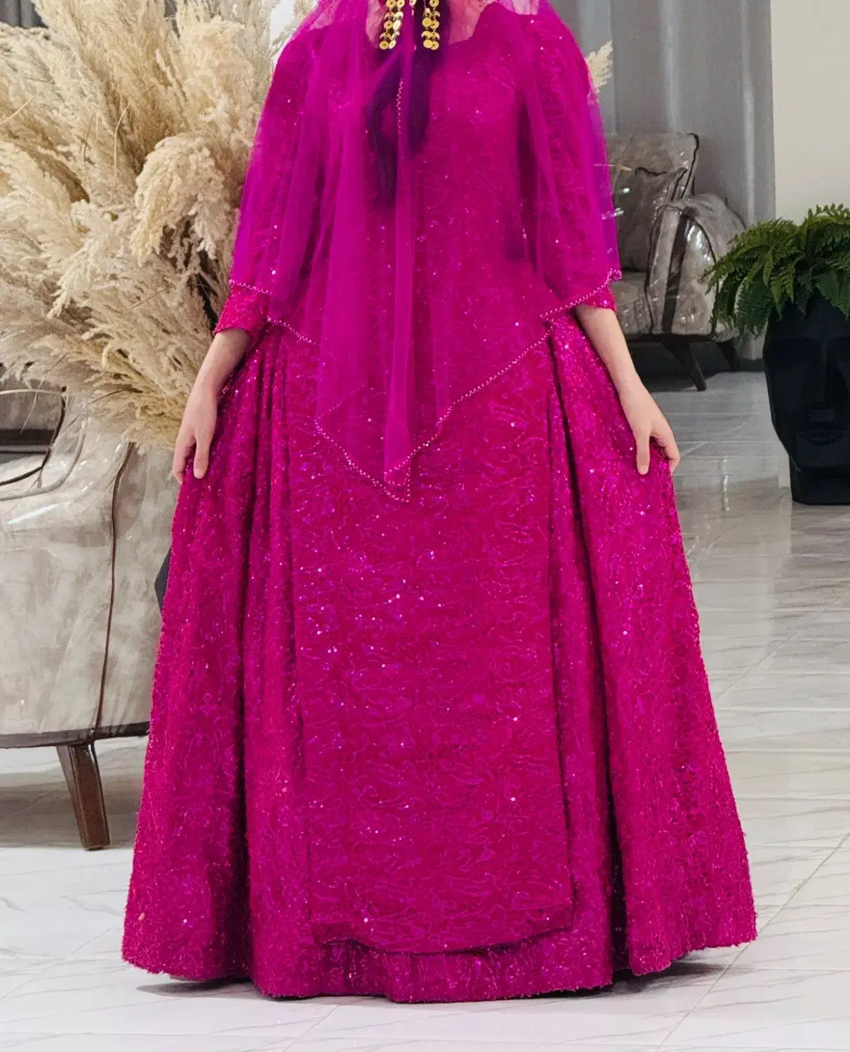 لباس محلی تمیز|لباس|دهدشت, |دیوار