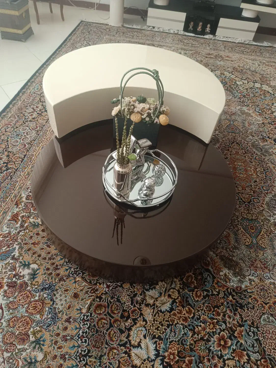 میز جلو مبلی بسیار شیک وکلاسیک|مبلمان خانگی و میز عسلی|فردیس, شهرک ناز|دیوار