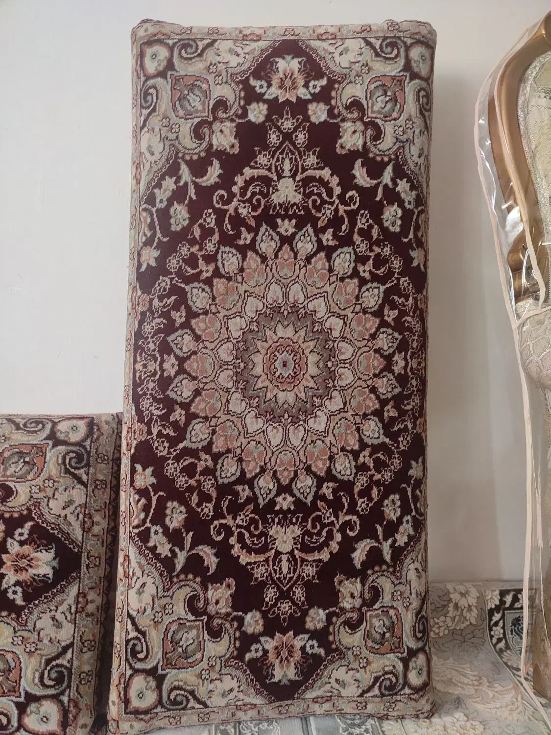 پشتی ماشینی تمیز کارکرده|پشتی|مشهد, شهرک مهر آباد|دیوار