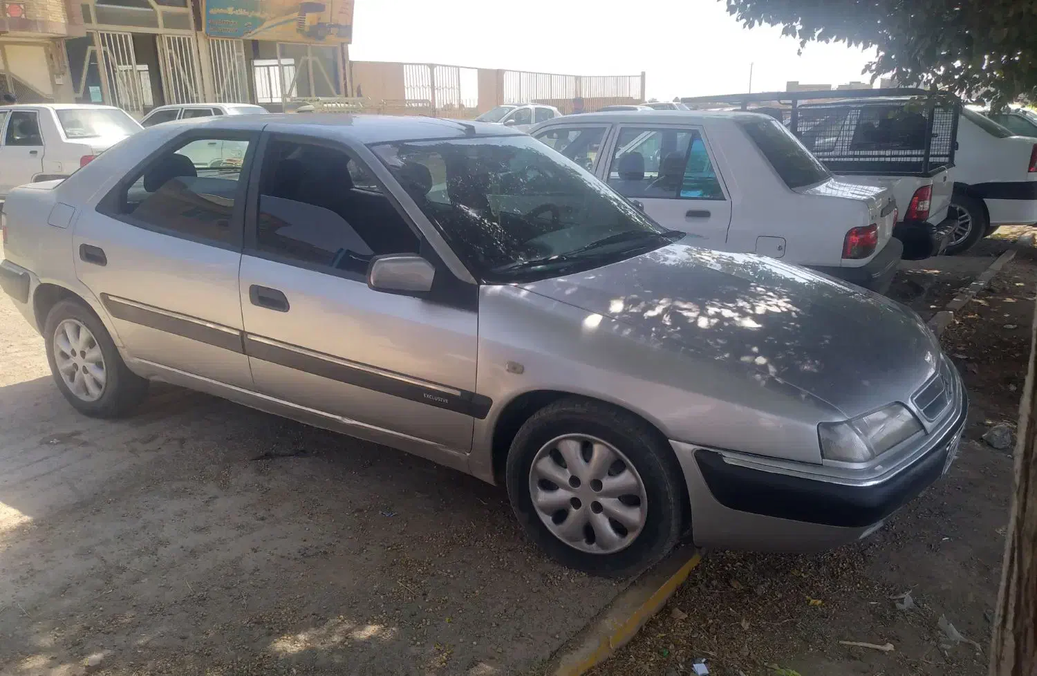 فروش ماشین زانتیا ۲۰۰۰|خودرو سواری و وانت|هلالی, |دیوار