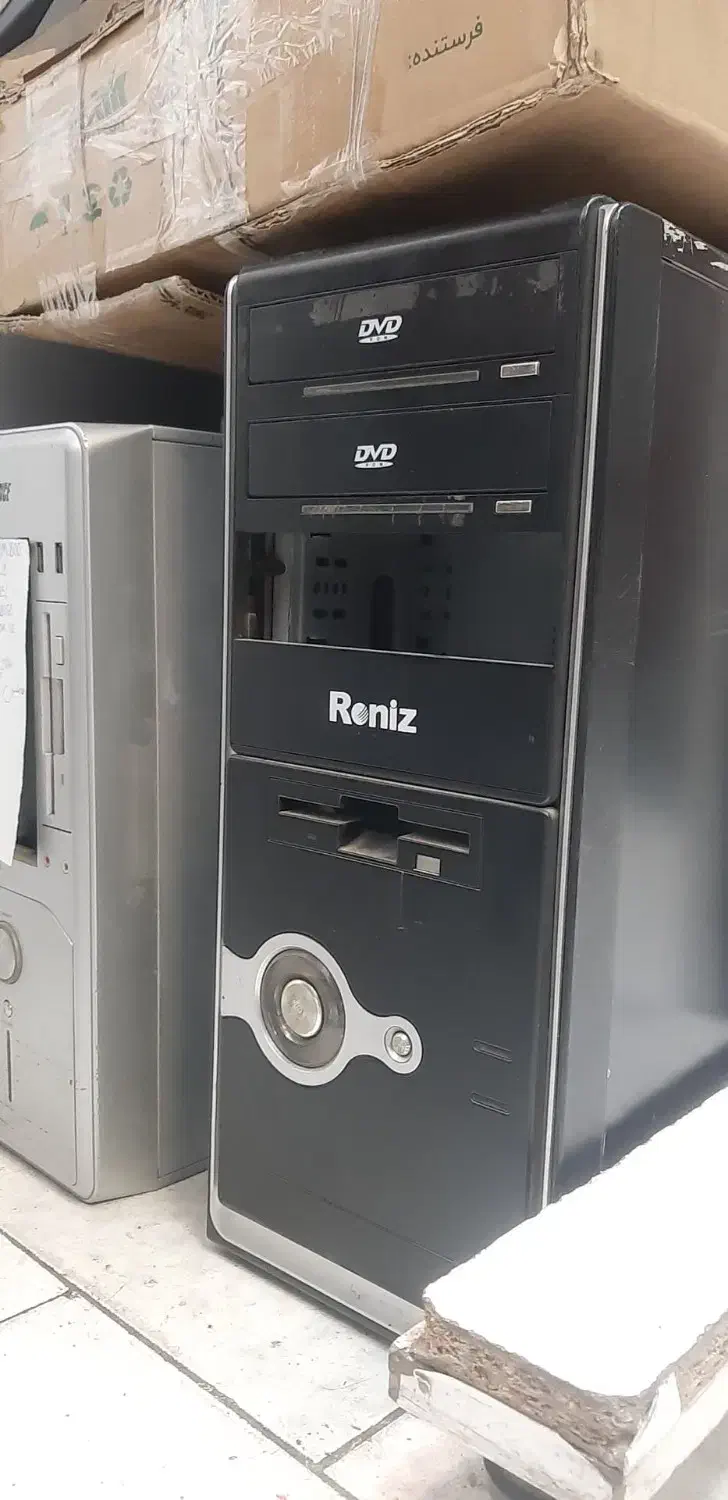 کیس خالی تر و تمیز کامپیوتر|قطعات و لوازم جانبی رایانه|تبریز, |دیوار