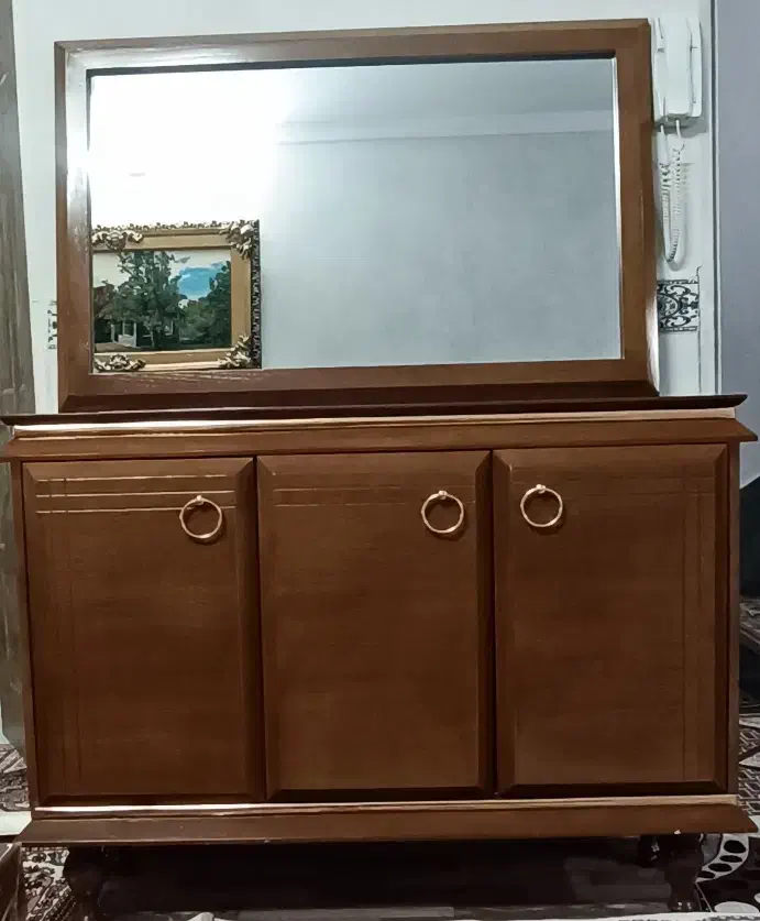 اینه و کنسول|بوفه، ویترین، کنسول|گلستان (تهران), |دیوار