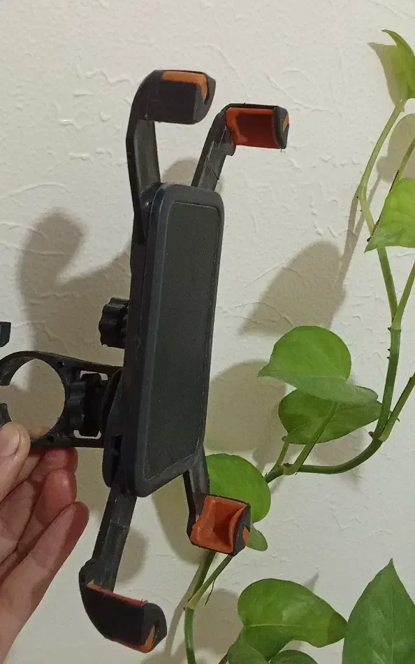 پایه نگهدارنده گوشی|لوازم جانبی موبایل و تبلت|نجفآباد, شهید بهشتی|دیوار