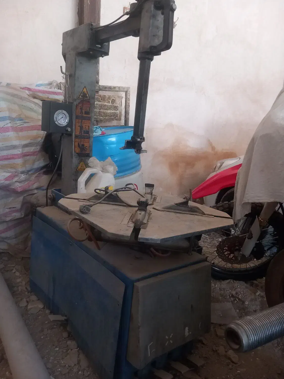 وسایل پنچرگیری|ماشین‌آلات صنعتی|مریوان, |دیوار