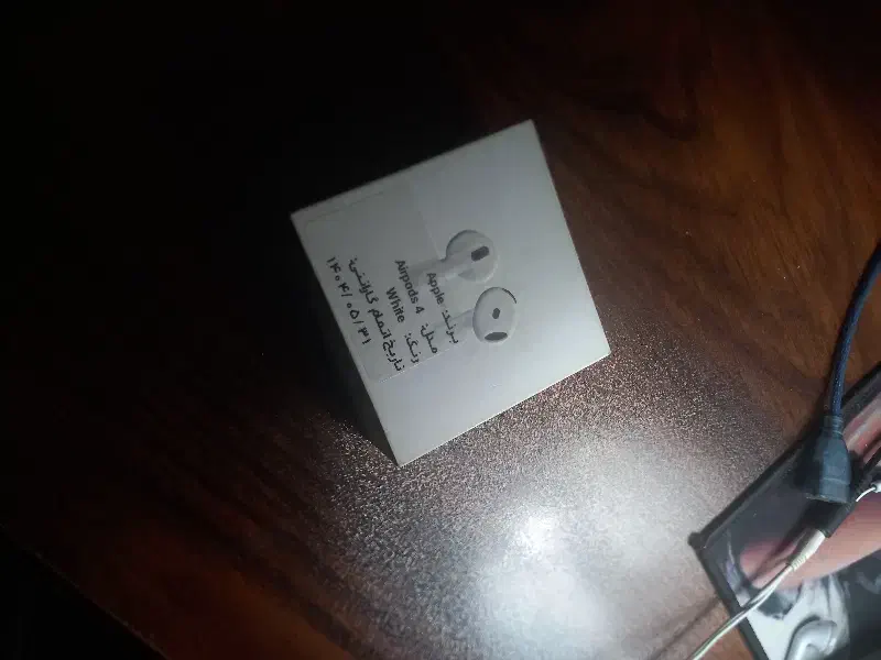 airpods 4 رنگ سفید|لوازم جانبی موبایل و تبلت|رشت, شالکو|دیوار