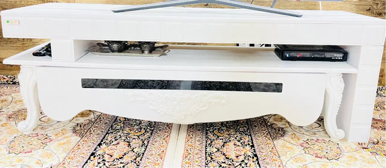 میز تلویزیون در حد نو|مبلمان خانگی و میز عسلی|کاشمر, |دیوار