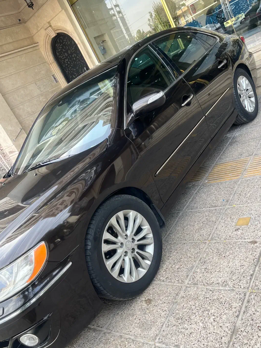 آزرا کالیفرنیا ۲۰۱۱|خودرو سواری و وانت|شیراز, شهرک مفتح|دیوار