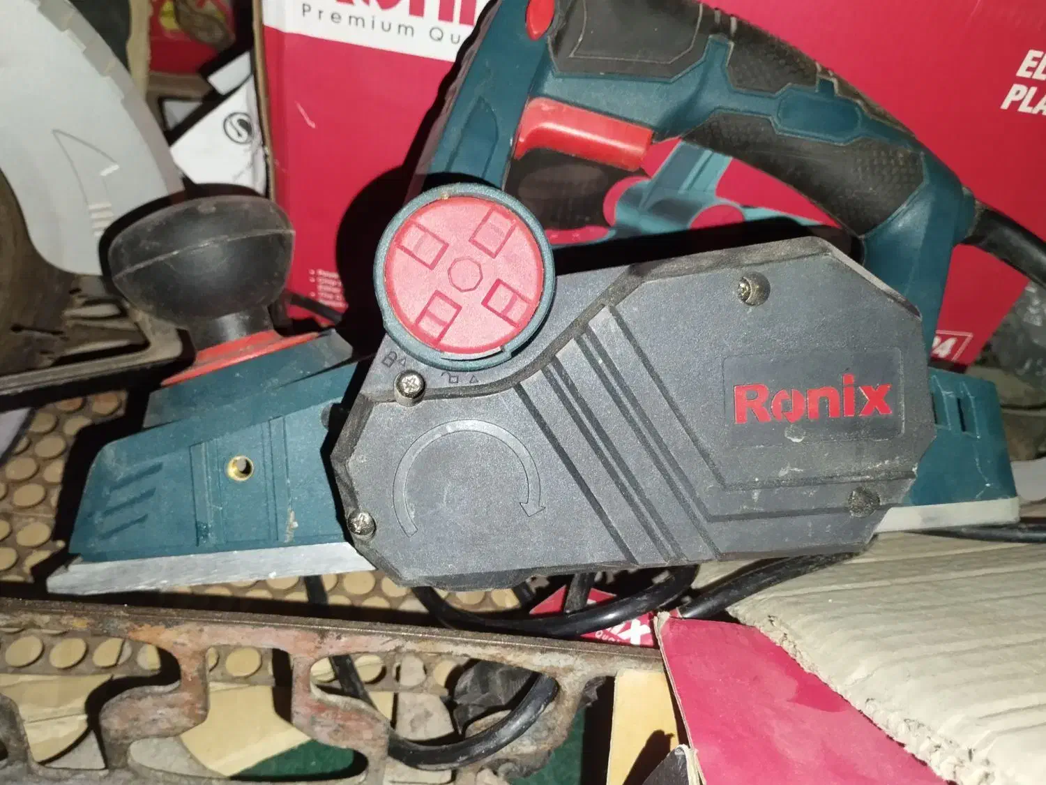 وسایل نجاری|ابزارآلات|کازرون, |دیوار