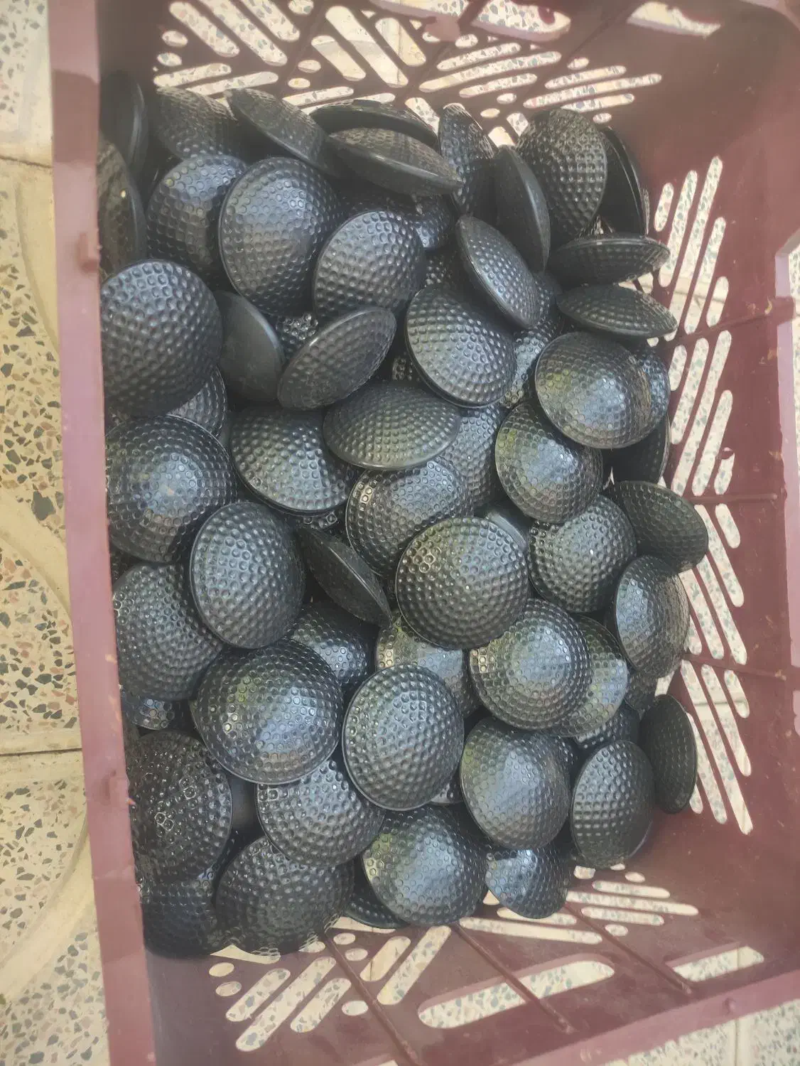 تجهیزات فروشگاه لباس زنانه،رگال،تگ دزدگیر،مانکن|فروشگاه و مغازه|سمیرم, |دیوار