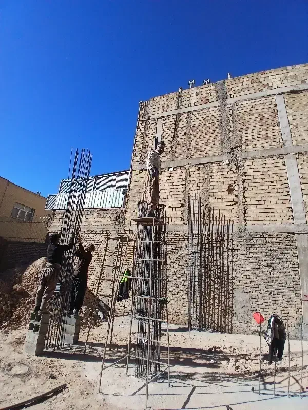 استخدام کارگرقالب بندآلموتوربند|استخدام معماری، عمران و ساختمانی|مبارکه, |دیوار