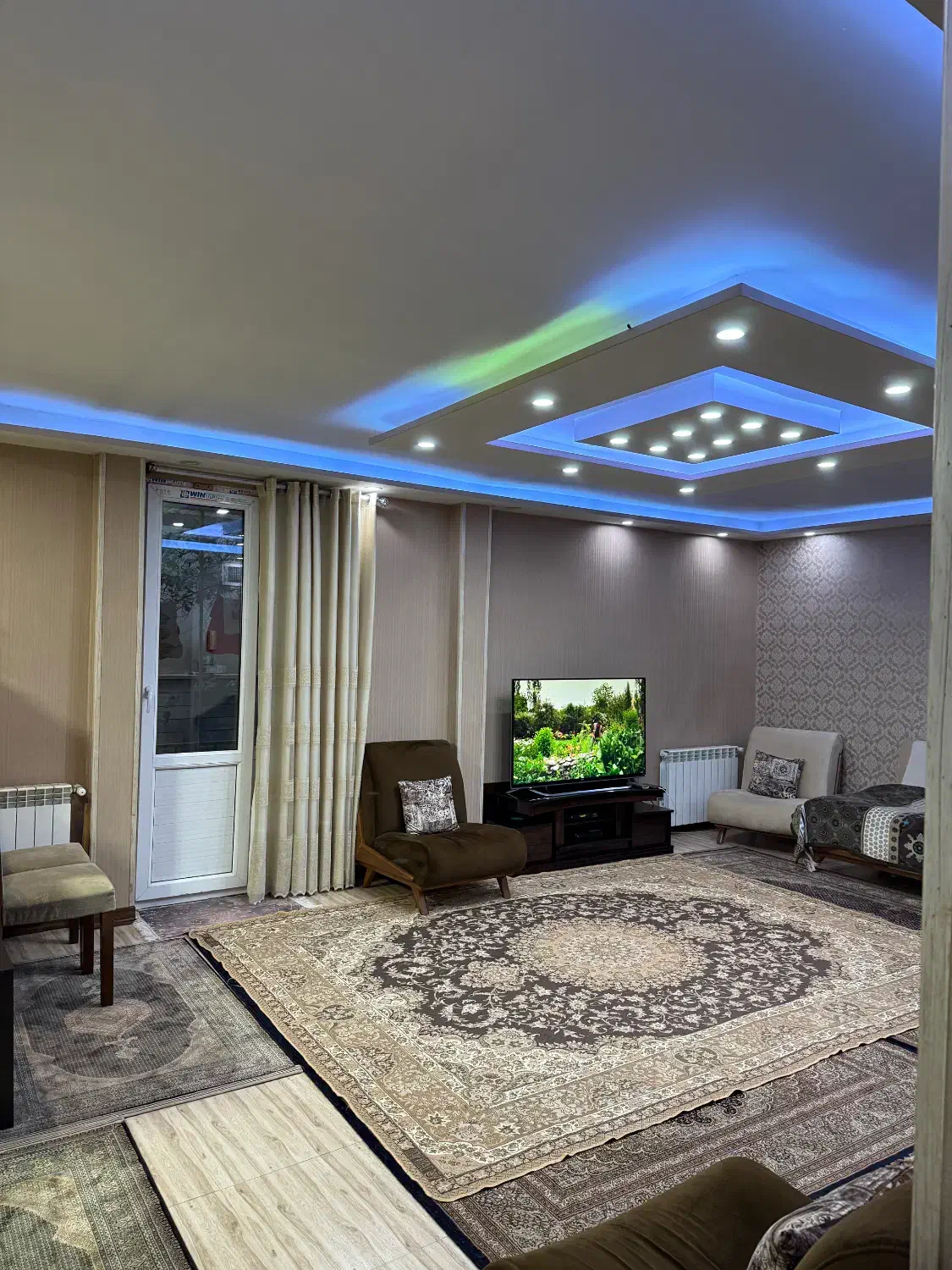 آ‌پارتمان ۶۴ متر تک واحدی پارکینگ ( بریانک غربی)