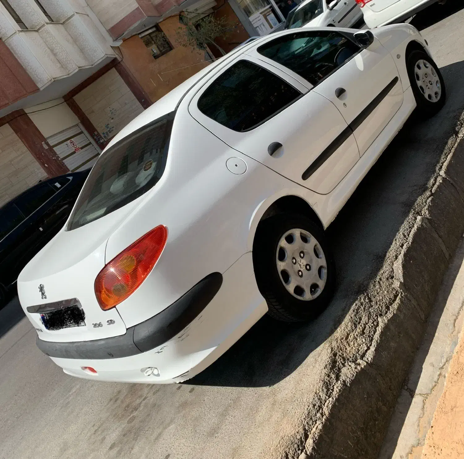 فروش پژو ۲۰۶ SD V8|خودرو سواری و وانت|شیراز, معالی‌آباد|دیوار