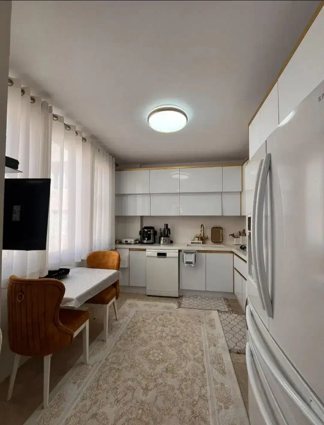 95م بسیار خوش نقشه*فول امکانات*بلوار بعثت