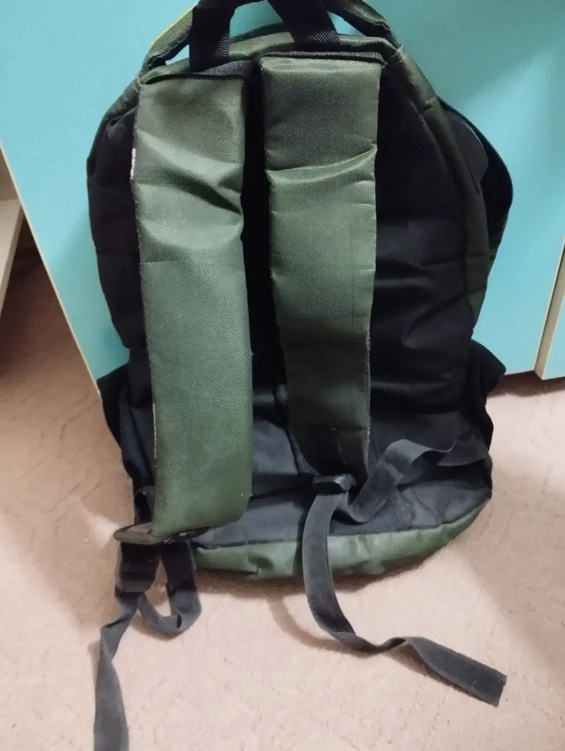 کوله پشتی مدرسه ای|کیف، کفش، کمربند|اصفهان, چرخاب|دیوار