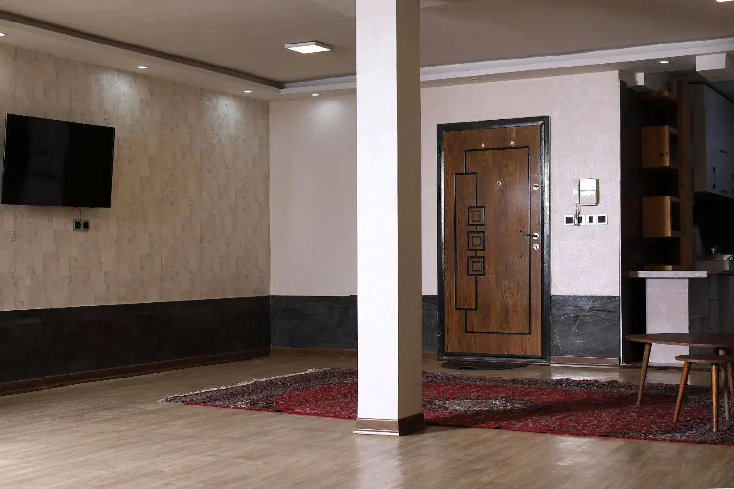 اجاره واحد آپارتمان ۱۰۰ متری تک خواب. امامت ۲۸.|اجارهٔ کوتاهمدت آپارتمان و سوئیت|مشهد, آزادشهر|دیوار