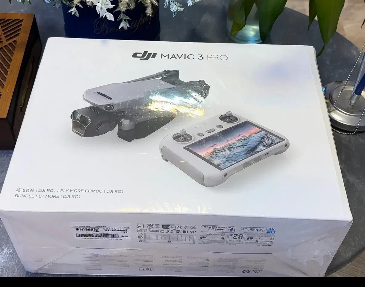 ماویک 3 pro combo ( هلی شات)|دوربین عکاسی و فیلمبرداری|تهران, گلستان (شهرک راه آهن)|دیوار