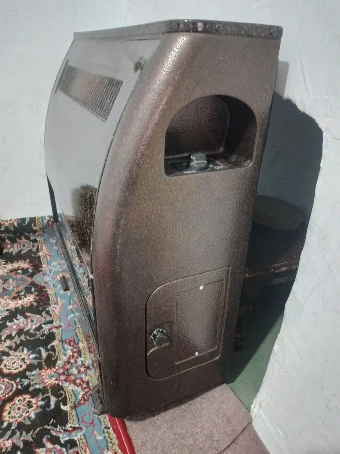 بخاری آدنیس  در حدنو|بخاری، هیتر، شومینه|تیران, |دیوار