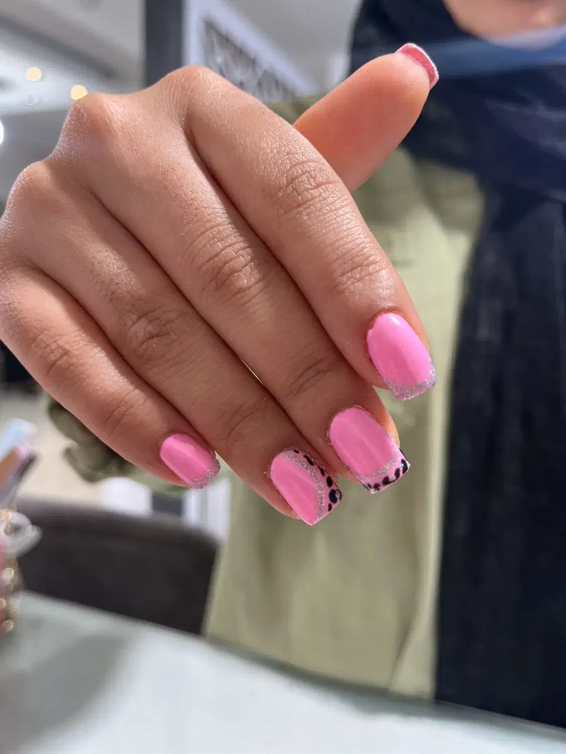 30٪ تخفیف کاشت ناخن ترمیم لمینت تا اخر هفته|خدمات آرایشگری و زیبایی|نوشهر, |دیوار