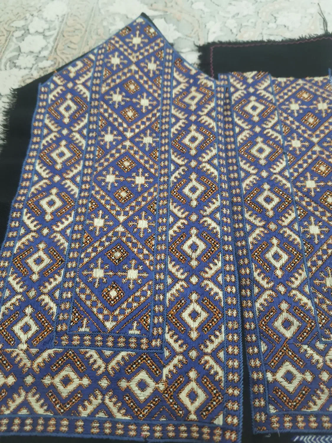 زی آستین فروشیه|لباس|چابهار, |دیوار