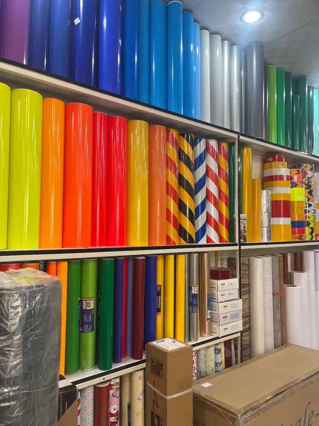 کارگر ساده نیازمندیم|استخدام خدمات فروشگاه و رستوران|بروجرد, |دیوار