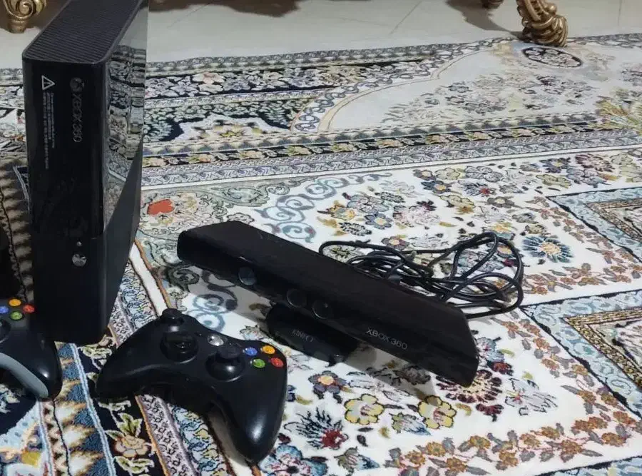Xbox 360 super slim|کنسول، بازی ویدئویی و آنلاین|زنجان, |دیوار