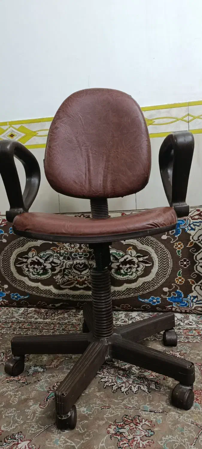 صندلی چرخ دار|صندلی و نیمکت|مشهد, موعود|دیوار