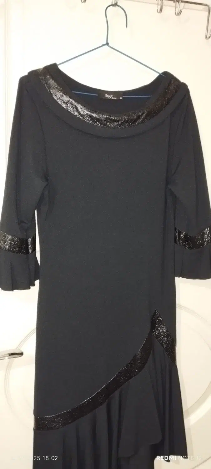 لباس کوتاه|لباس|تبریز, |دیوار